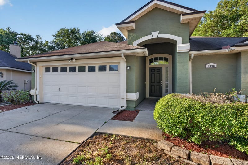 8098 Keswick Ct, Jacksonville, FL 32244