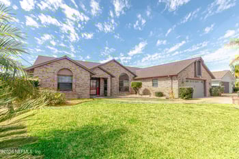 27 Cherrytree Ct, Palm Coast, FL 32137