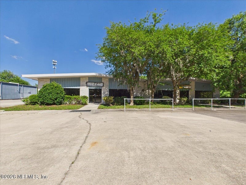 607 Palm Ave, Palatka, FL 32177