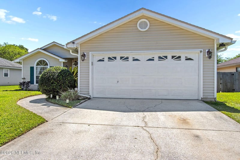 4584 Arrow Wind Ln, Jacksonville, FL 32258