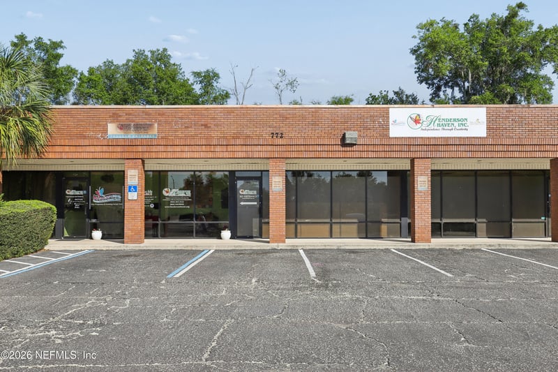 772 Foxridge Center Dr, Orange Park, FL 32065