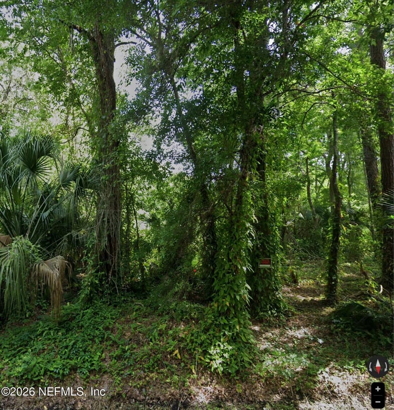 833 9th St, St Augustine, FL 32084