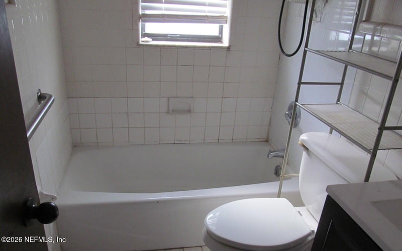 7378 Kylan Dr, Jacksonville, FL 32209