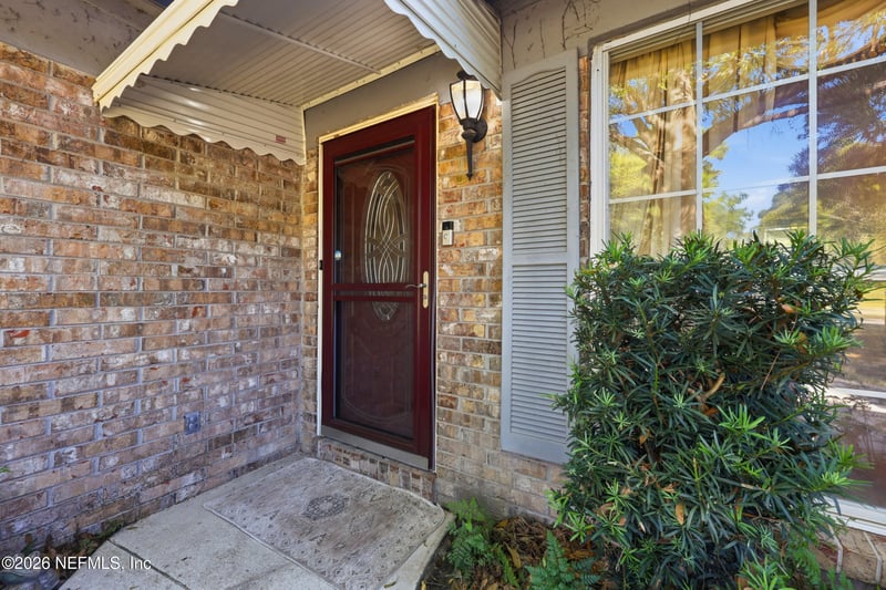 1361 Blackhawk Trl, Jacksonville, FL 32225