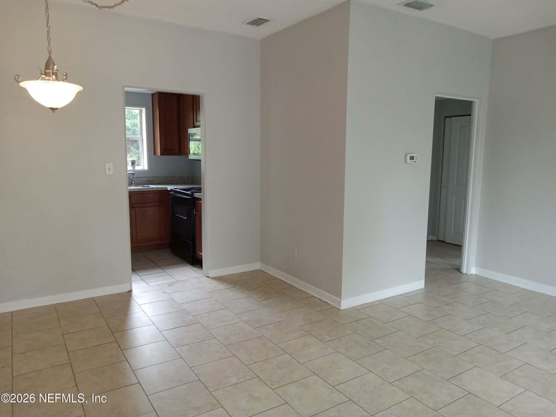 5527 Graywood Rd, Jacksonville, FL 32207