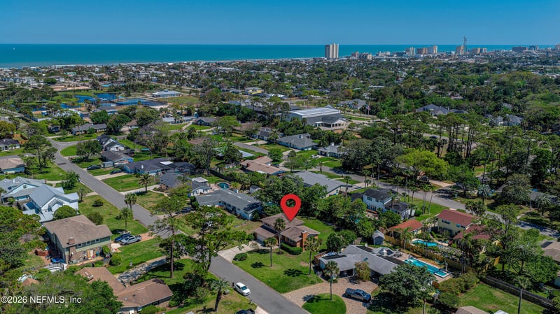701 Bay St, Neptune Beach, FL 32266