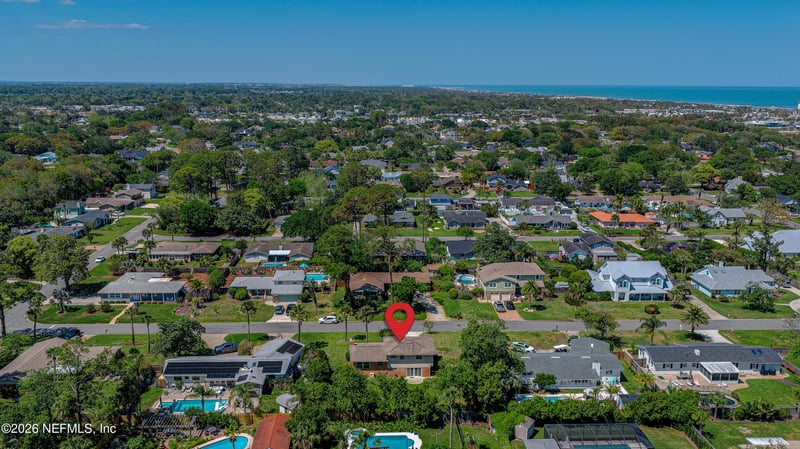 701 Bay St, Neptune Beach, FL 32266