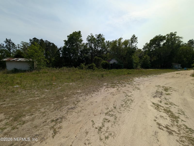 115 Tyre Rd, Palatka, FL 32177