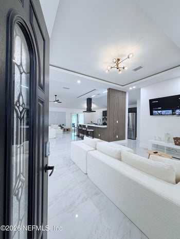 424 Casheros Cove Dr, Jacksonville, FL 32225