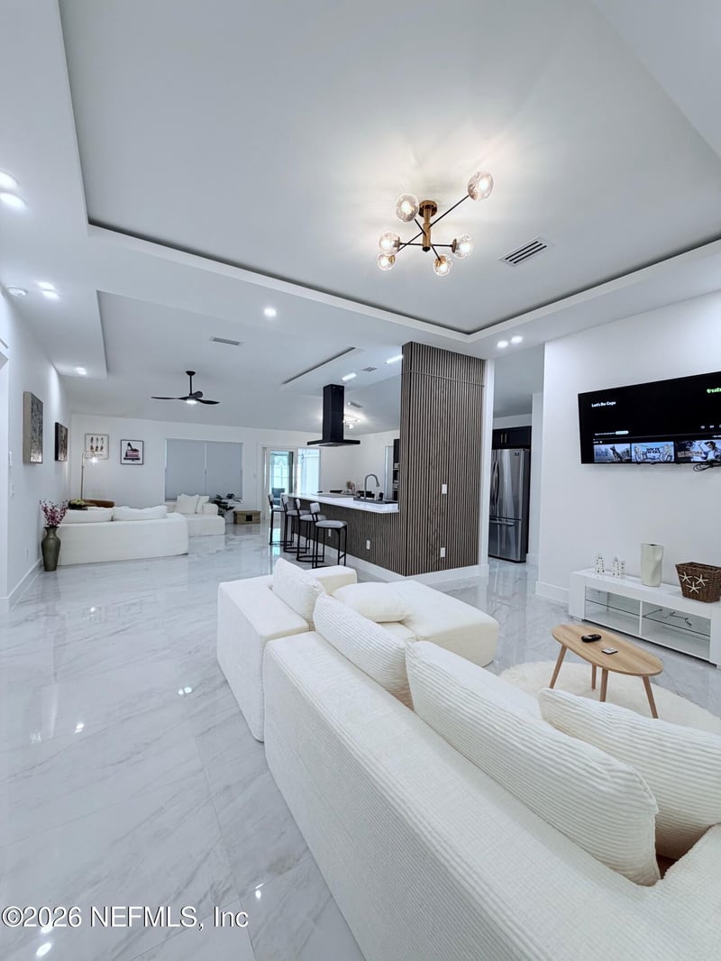 424 Casheros Cove Dr, Jacksonville, FL 32225