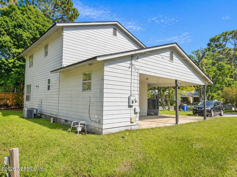 878 12th St, St Augustine, FL 32084