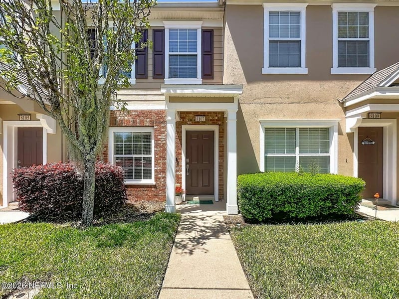 8107 Summer Point Ct, Jacksonville, FL 32256