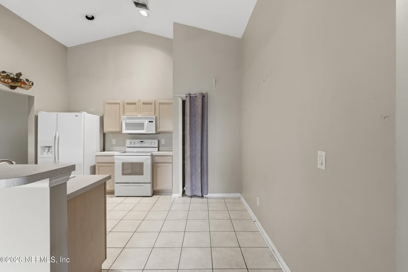 917 Buttercup Dr, St Johns, FL 32259