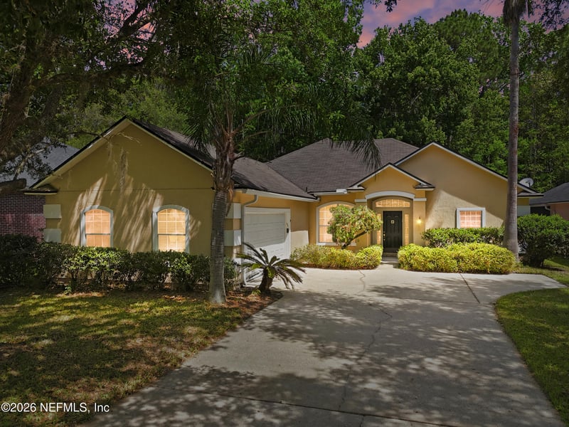 820 Cumberland Ct, Jacksonville, FL 32259