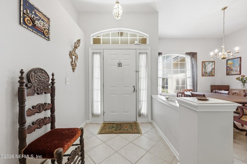 820 Cumberland Ct, Jacksonville, FL 32259