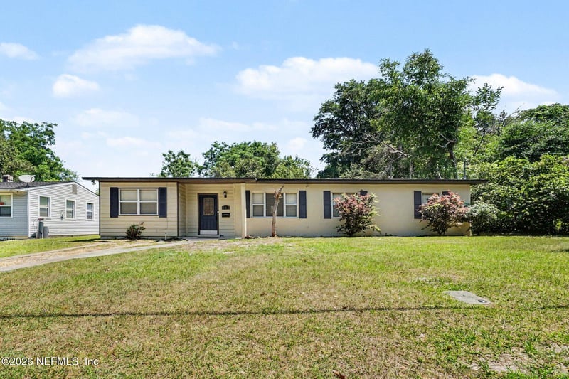 527 Oglethorpe Rd, Jacksonville, FL 32216