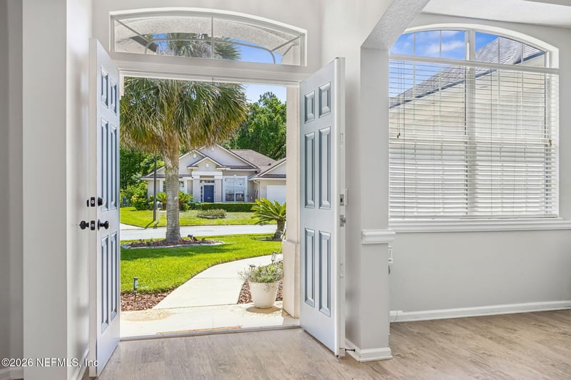 7745 Spindletree Ct, Jacksonville, FL 32256