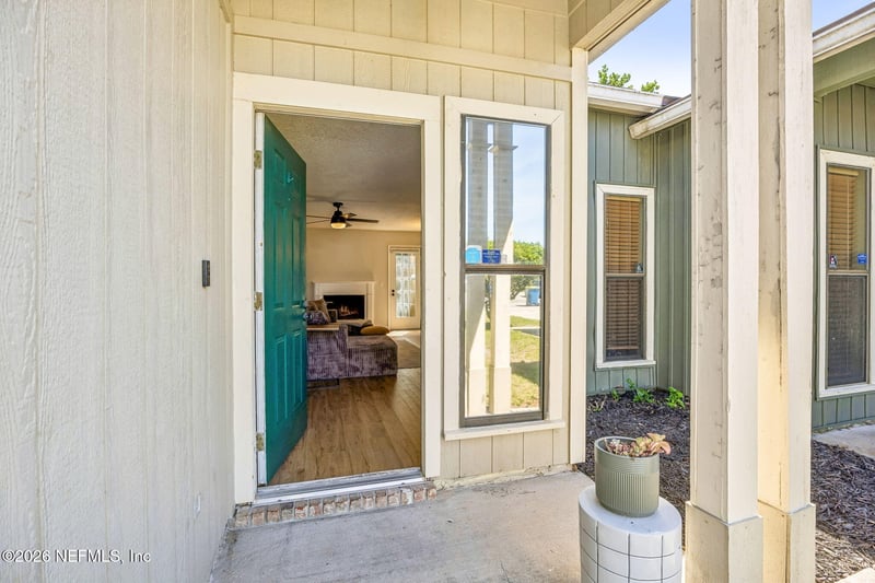 12666 Enchanted Hollow Dr, Jacksonville, FL 32225