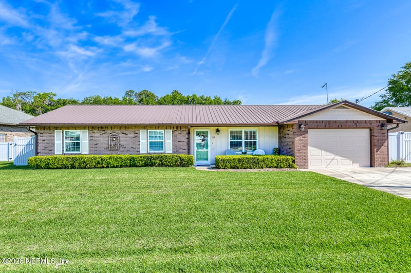 114 Magnolia Dr, East Palatka, FL 32131