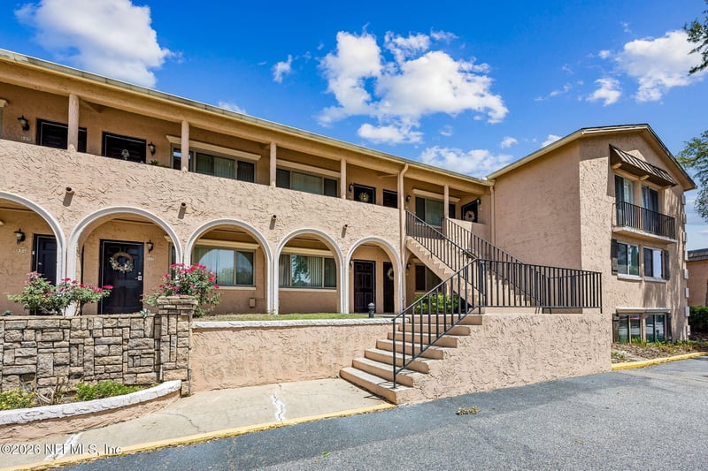 5375 Ortega Farms Blvd #812, Jacksonville, FL 32210
