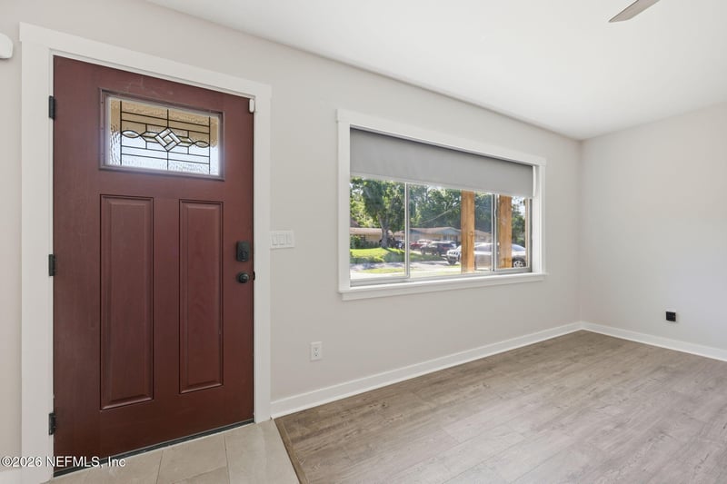 2904 Loran Dr, Jacksonville, FL 32216