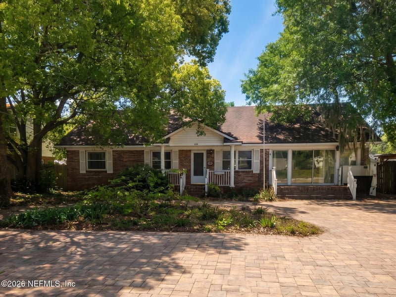 946 Jorick Ct, Jacksonville, FL 32225