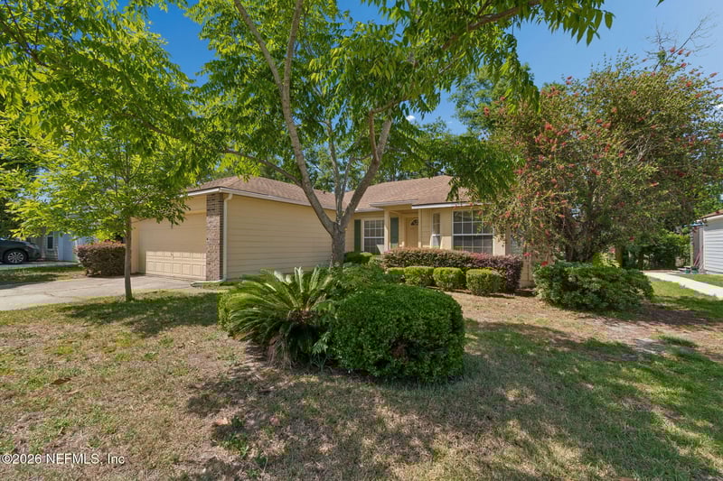 9043 Rockpond Meadows Dr, Jacksonville, FL 32221