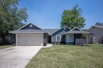 7443 Amandas Crossing Dr, Jacksonville, FL 32244