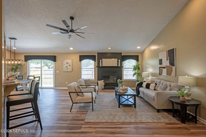 7443 Amandas Crossing Dr, Jacksonville, FL 32244