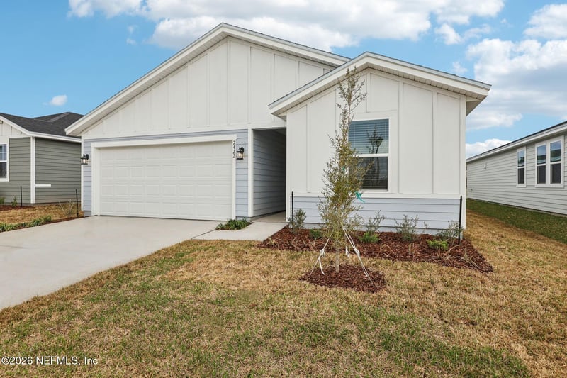 7422 Everett Forest Dr, Jacksonville, FL 32219