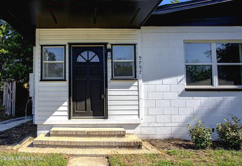 5757 Cedar Park Ln, Jacksonville, FL 32210