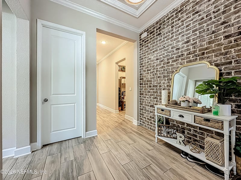 9832 Invention Ln, Jacksonville, FL 32256