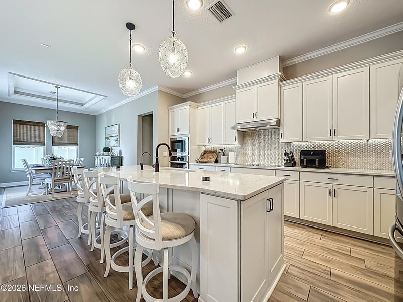 9832 Invention Ln, Jacksonville, FL 32256