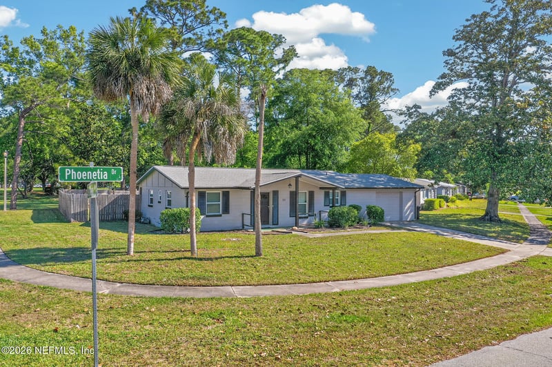 50 Phoenetia Dr, St Augustine, FL 32086