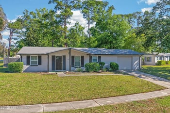 50 Phoenetia Dr, St Augustine, FL 32086