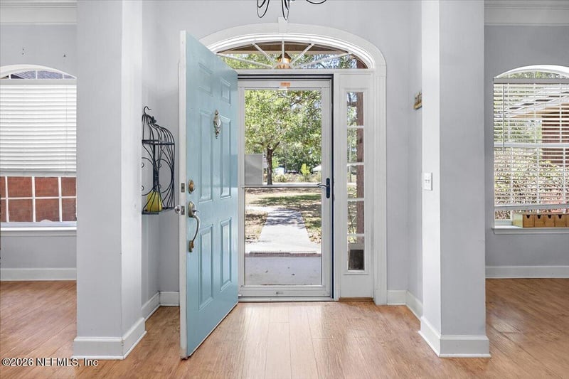 8581 Pine Ave, Macclenny, FL 32063