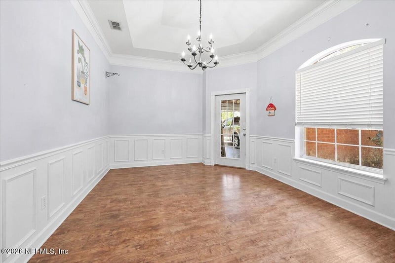 8581 Pine Ave, Macclenny, FL 32063