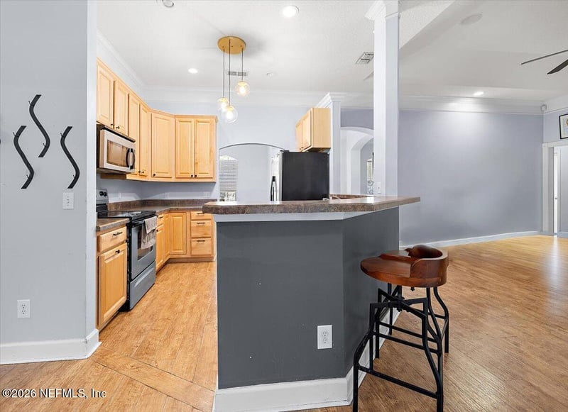 8581 Pine Ave, Macclenny, FL 32063