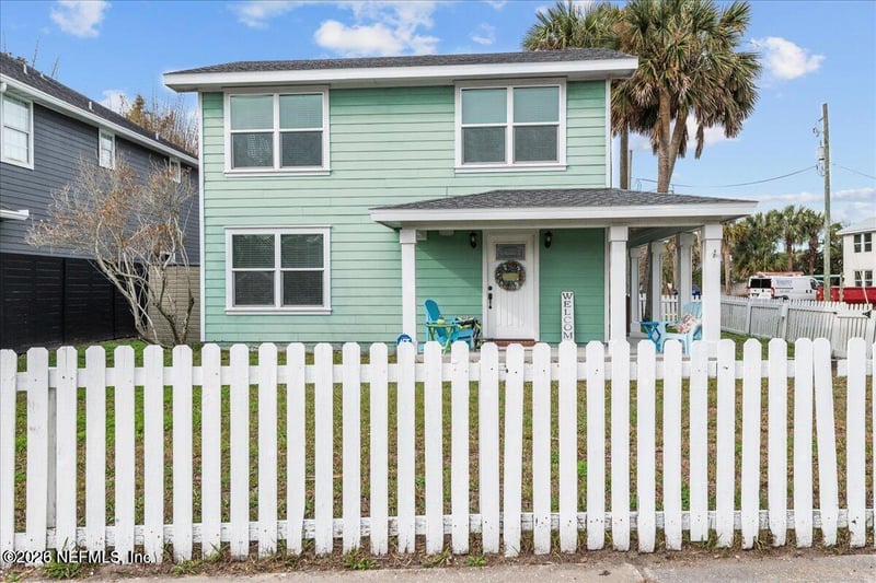 401 Margaret St, Neptune Beach, FL 32266