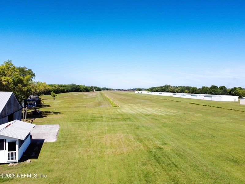 7001 Jones Ave, Mount Dora, FL 32757