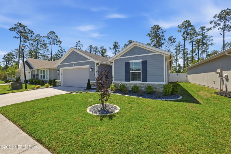 3484 Village Park Dr, Green Cove Springs, FL 32043