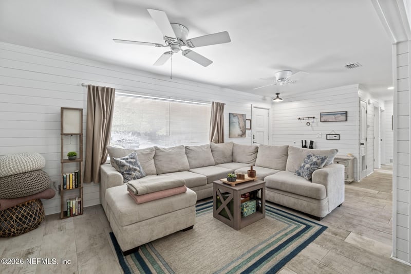 11 Burling Way, Jacksonville Beach, FL 32250