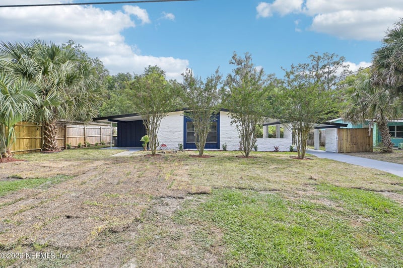 5444 Keystone Dr, Jacksonville, FL 32207