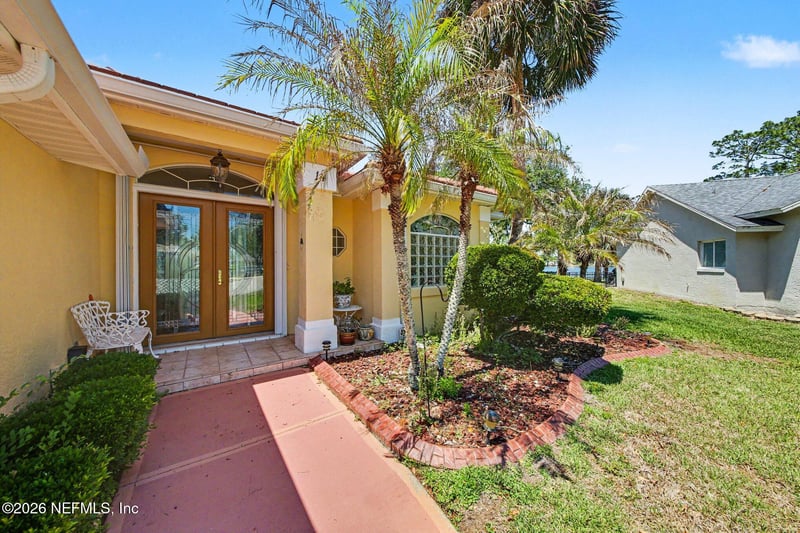 14 Bill Ct, Palm Coast, FL 32137