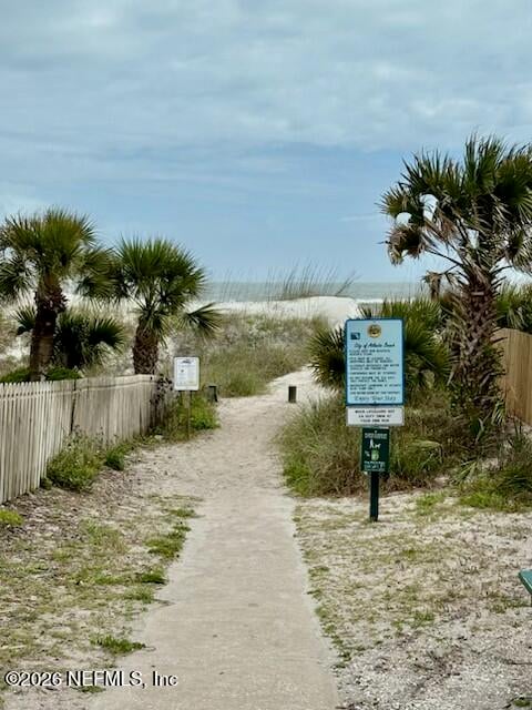 120 Beach Ave, Atlantic Beach, FL 32233