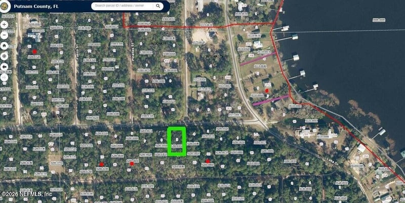 111 Hernando Dr, Florahome, FL 32140