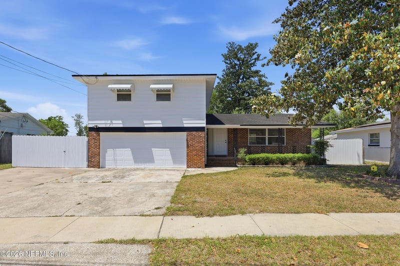 5855 Jaguar Dr, Jacksonville, FL 32244