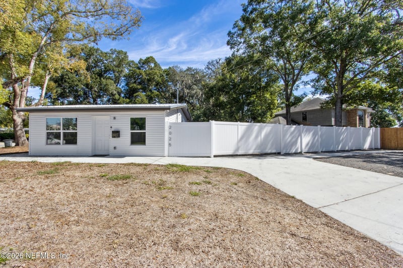 2025 Art Museum Dr, Jacksonville, FL 32207