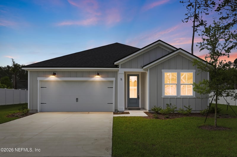 5 Reine Pl, Palm Coast, FL 32164