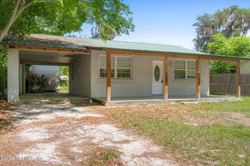 116 Oakland Ave, San Mateo, FL 32187